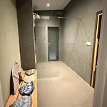 Veles Luxury House 히사랴