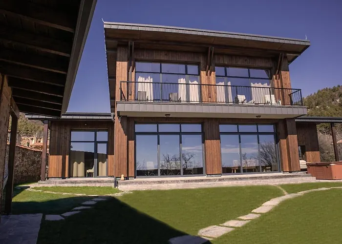 Luxury House Veles 公寓 *