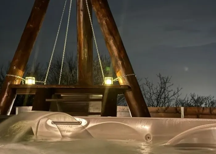 Luxury House Veles 希萨里亚